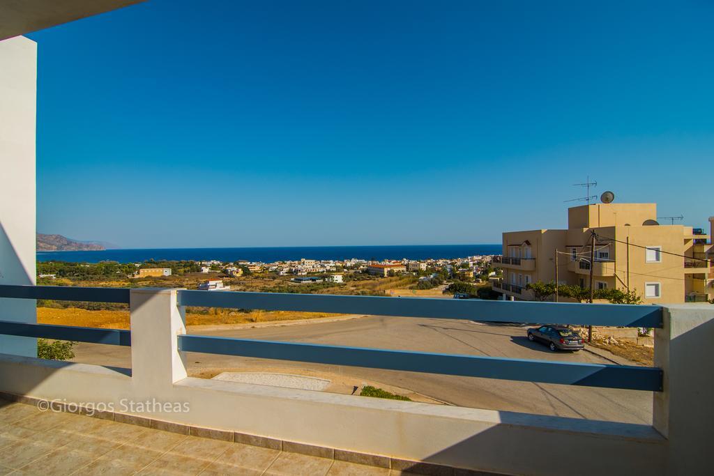 Roula Apartments Palaiochora Exterior foto